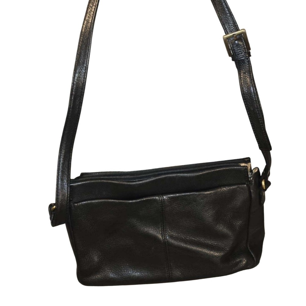 Vintage Aigner Black Leather Crossbody Bag Flap Purse Classic‎ Everyday Medium